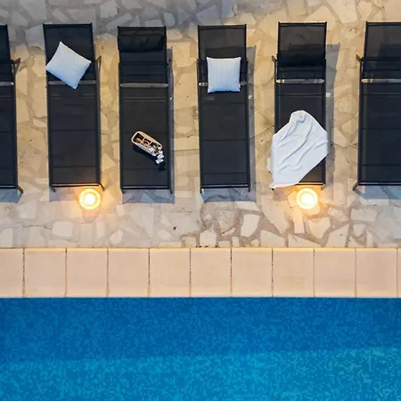 Villa Perla By Abahana